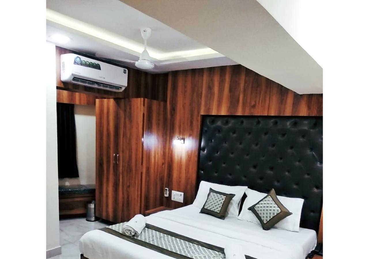 Hotel Ashyana - Near To Grant Road Station Mumbai Exterior photo